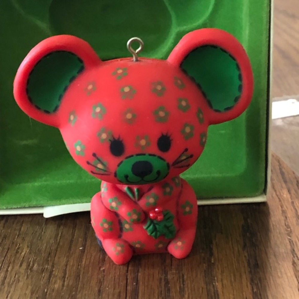Adorable Vintage 1978 Hallmark Calico Mouse Ornament- Rare EUC